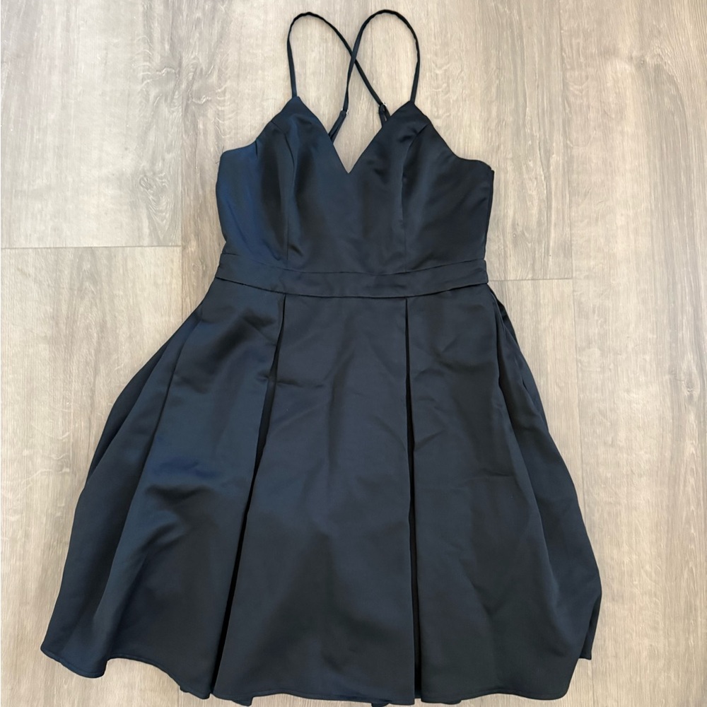 Lulu's Black Strapless Dress